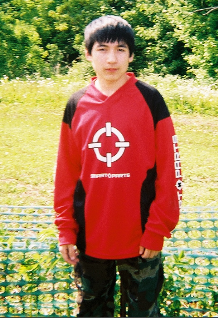 singletommy1.jpg